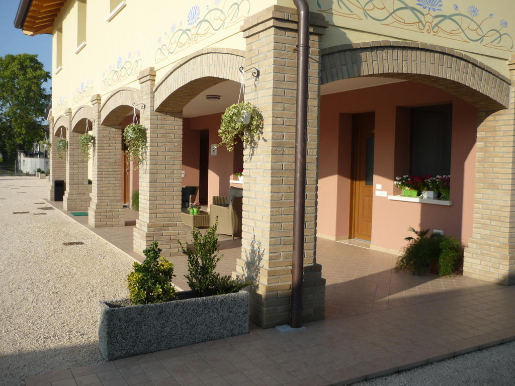 Agriturismo Ai Laghi Pocenia Exterior foto